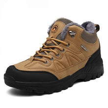 Load image into Gallery viewer, Yosemite Trail Men's Hiking Boots