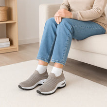 Load image into Gallery viewer, Ortho Breathable No-Tie Stretch Shoes - Khaki
