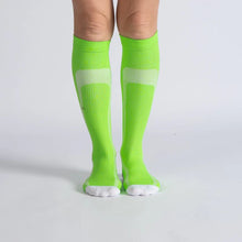 Load image into Gallery viewer, Compression Socks - Green White
