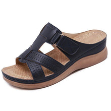 Load image into Gallery viewer, Ortho Roman Cushion Sandals
