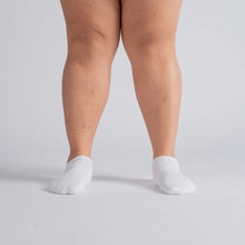 Load image into Gallery viewer, Padded Extra-Stretch Ankle Socks
