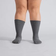 Load image into Gallery viewer, Padded Extra-Stretch Crew Socks
